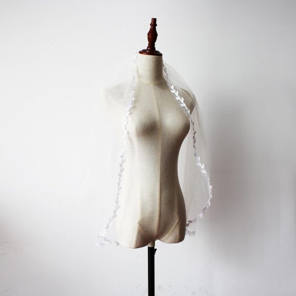 Mid Length Bridal Veil With Double Leaf Edge - Image 3