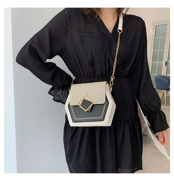 Matte leather shoulder bag - Image 9