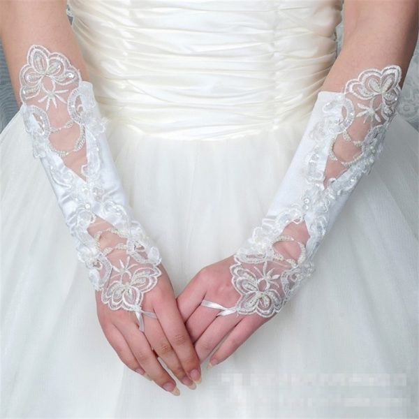Wedding satin gloves - Image 5