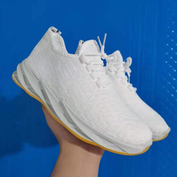 The New First Layer Cowhide Casual Leather Shoes For Men Covered Feet - Image 7