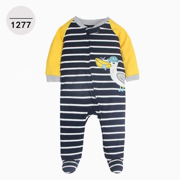 Baby onesie - Image 7