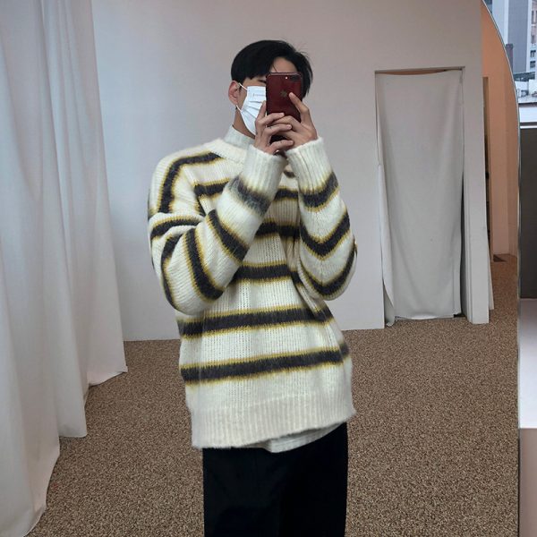 Crewneck Plush Sweater Retro Slouchy - Image 4